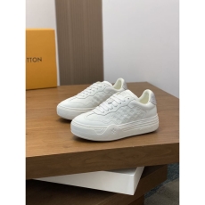 Louis Vuitton Low Shoes